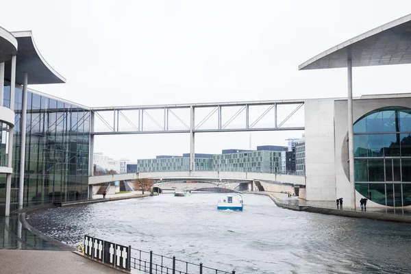 Canaux Rivière Spree Berlin Par Une Fin Journée Enneigée — Photo