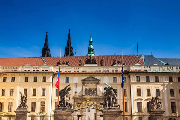 9世纪布拉格城堡入口 — 图库照片