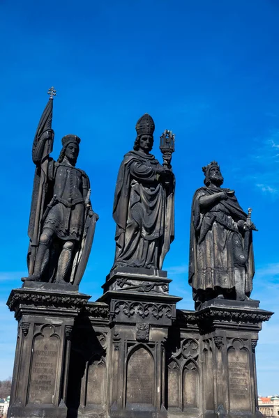Антикварні Статуя Святих Норберт Xanten Вацлавської Сигізмунд Середньовічних Готичний Карлового — стокове фото