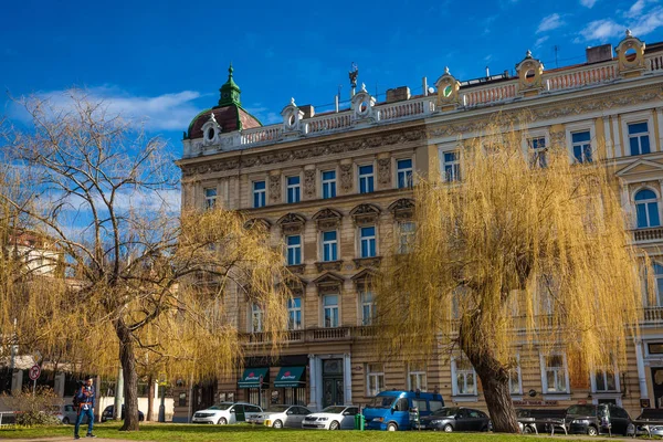 Prague Czech Republic April 2018 Beautiful Park Mala Strana Old — Stock Photo, Image