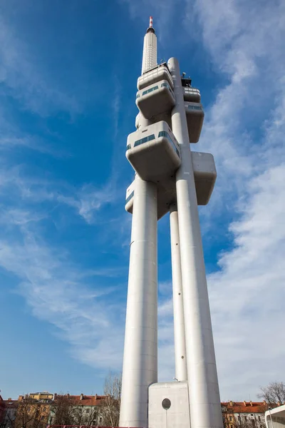Praga Republika Czeska Kwietnia 2018 Wieża Telewizyjna Žižkov Wieża Unikalne — Zdjęcie stockowe
