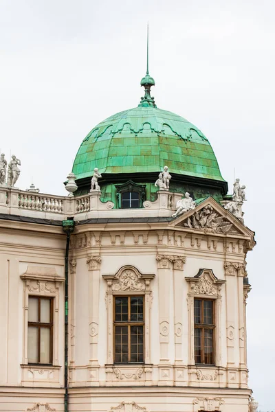 Vienna Áustria Abril 2018 Detalhe Palácio Belvedere Superior Dia Frio — Fotografia de Stock