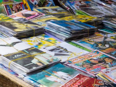 Korsan müzik CD'leri sokak Satıyoruz