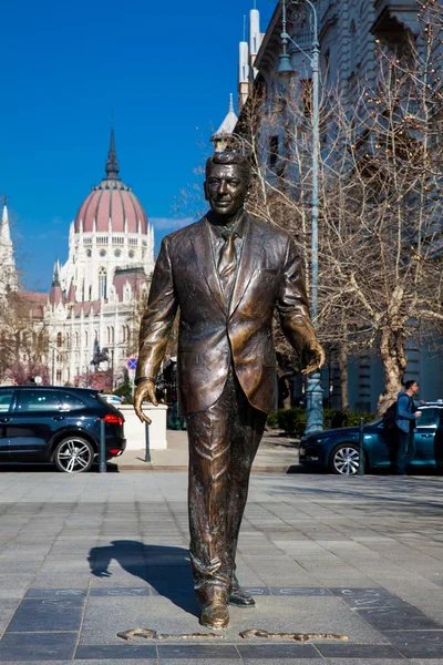 Ronald Reagan anıt Özgürlük Meydanı Budapeşte '