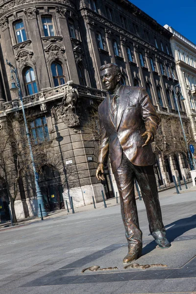 Ronald Reagan anıt Özgürlük Meydanı Budapeşte '