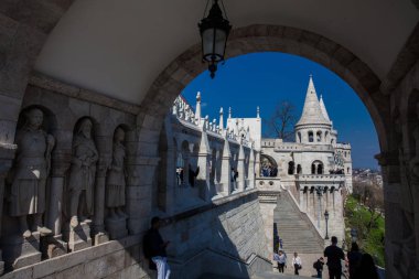 Balıkçı Bastion bir teras 1902 tarihinde inşa Castle Hill Tuna'nın Buda yakasında yer alan