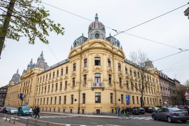 Zagreb şehrinin aşağı kasabasının güzel mimarisinin görünümü