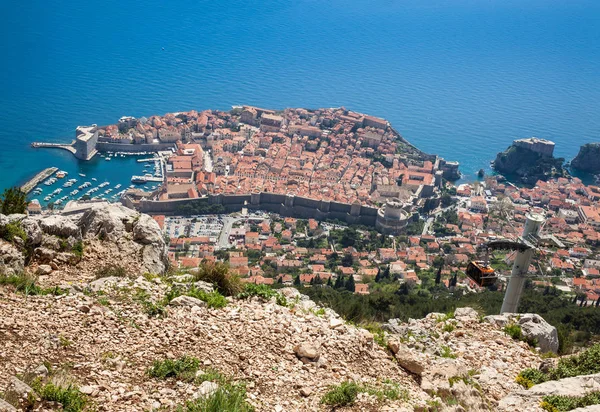 View of Dubrovnik city and  cable car taken from the top of Mount Srd — Stock Photo, Image