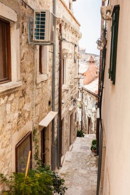 Dubrovnik duvarlı eski şehir güzel dik sokakları