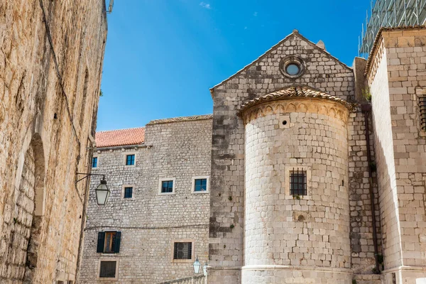 Dubrovnik gamle by på en vakker vårdag – stockfoto