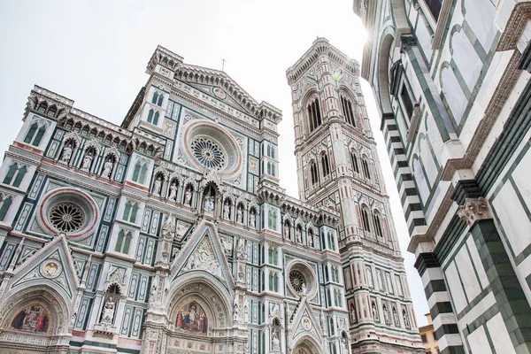 La catedral de Giotto Campanile y Florencia consagrada en 1436 — Foto de Stock