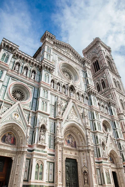 La catedral de Giotto Campanile y Florencia consagrada en 1436 — Foto de Stock