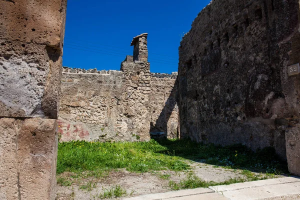 Ερείπια των σπιτιών της αρχαίας πόλης της Πομπηία — Φωτογραφία Αρχείου