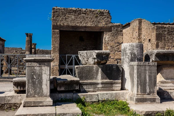 Ruins of the Forum in the ancient city of Pompeii — Stock Photo, Image