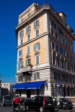 Roma şehir merkezindeki antik binaların güzel mimarisi