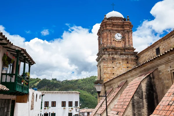 蒙吉圣母的历史大教堂建于1694年至1760年 位于哥伦比亚美丽的小镇蒙吉 — 图库照片