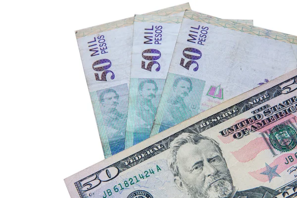 2019 yılında Amerikan doları ve Kolombiya pezosu arasındaki döviz kuru. 3000'den fazla peso her dolar