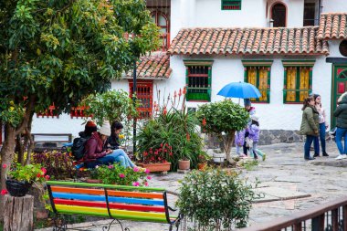 Duitama bulunan Pueblito Boyacense adlı güzel turistik yer ziyaret turistler