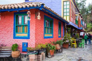 Duitama bulunan Pueblito Boyacense adlı güzel turistik yer ziyaret turistler