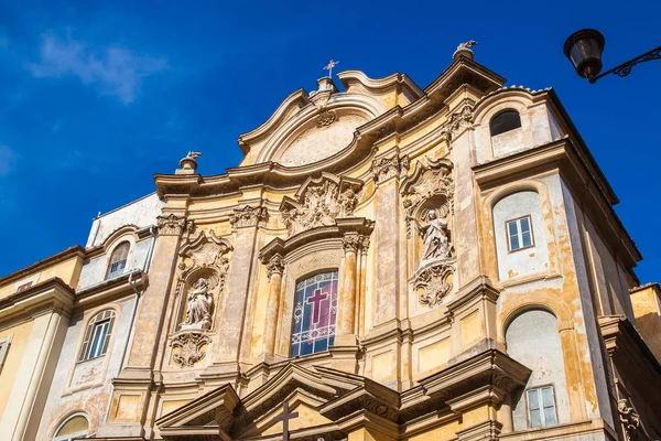 La hermosa iglesia de estilo barroco de Santa Maria Maddalena en Roma completada en 1699 — Foto de Stock