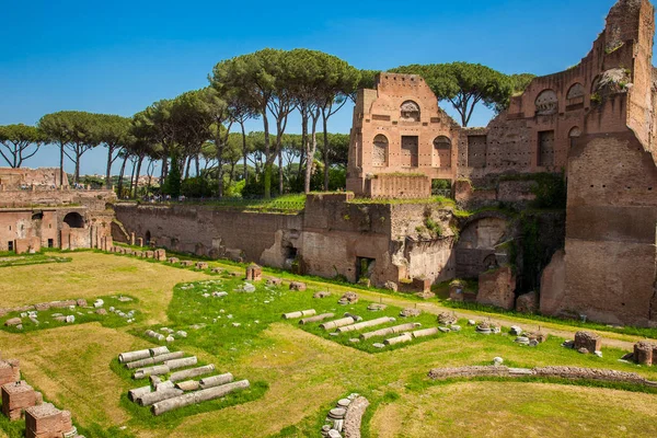 Das domitian-stadion auf dem pfälzischen hügel in rom — Stockfoto