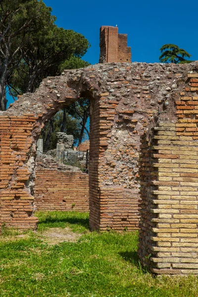 Detail der Mauern an den antiken Ruinen der Domus augustana auf dem Palatin-Hügel in Rom — Stockfoto