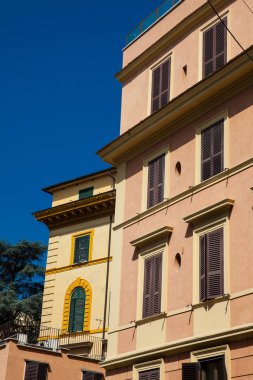 Roma şehir merkezindeki antik binaların güzel mimarisi