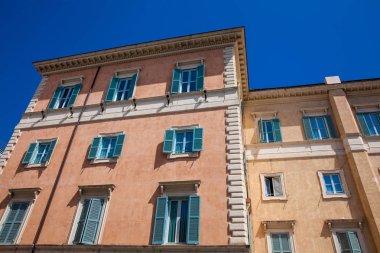 Roma şehir merkezindeki antik binaların güzel mimarisi