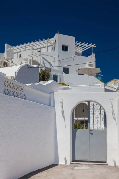 Piękna architektura miasta na wyspie Santorini — Zdjęcie stockowe