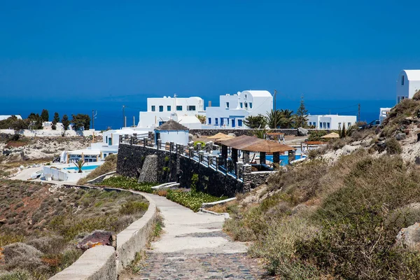 Sendero número 9 entre las ciudades de Fira y Oia en la isla de Santorini — Foto de Stock