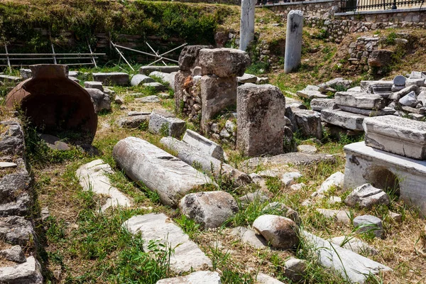 Detail of the ancient ruins at the Roman Agora located to the north of the Acropolis in Athens — Stock Photo, Image