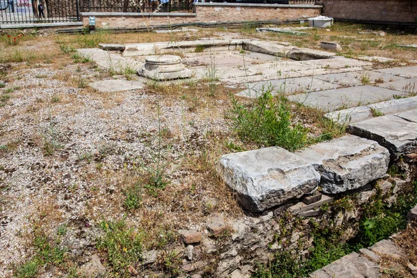 Detail der antiken Ruinen der römischen Agora nördlich der Akropolis in Athen — Stockfoto