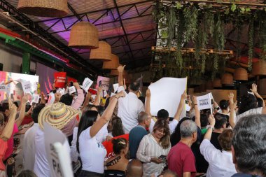 Cali, Colombia - 10 September 2025. Supporters assisting to the opening event for the national tour of the right wing presidential candidate Abelardo de la Espriella in Cali.