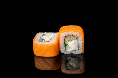Somon ile Japon rulo. Japon yemekleri