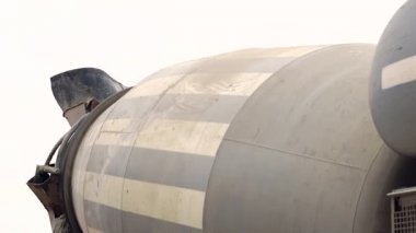 Beton çimento karıştırıcı çalışma