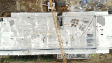 İnşaat ve havlu Vinçler modern şehir bina hava üstten görünüm. İnşaat yüksek binaların