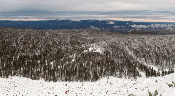 Winter Klim Naar Berg Zigalga Basjkirostan — Stockfoto