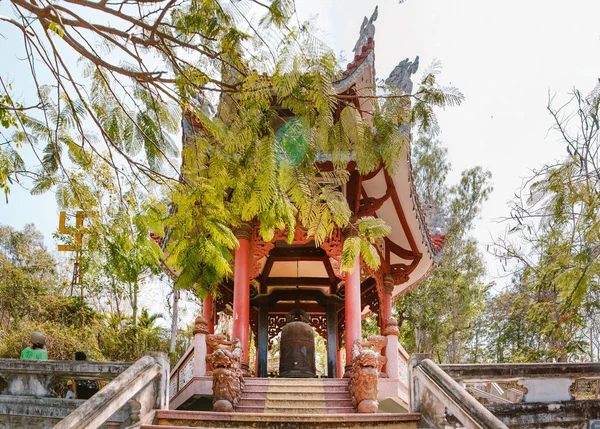 Güneşli Nha Trang panoraması