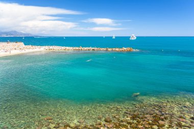 Antibes güzel mavi denizden görüntüleyin, Fransız riviera, cote d'azur, Fransa