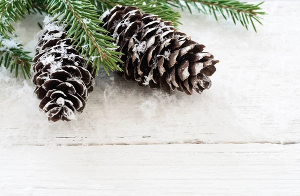 Christmas decoration with fir tree and cones. — Stock Photo, Image