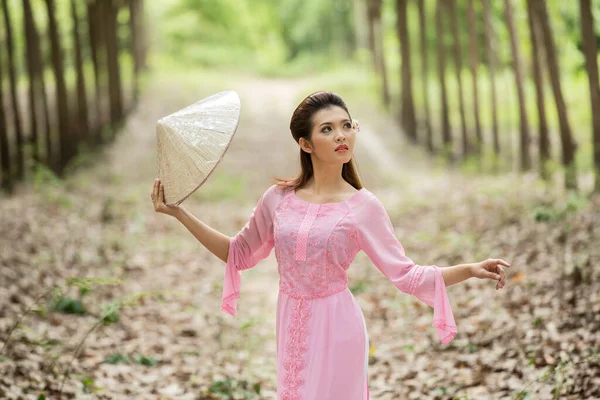 Retrato Chicas Tailandesas Con Dai Vietnam Vestido Tradicional Dai Famoso — Foto de Stock