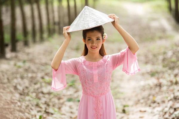 Retrato Meninas Tailandesas Com Dai Vestido Tradicional Vietnã Dai Famoso — Fotografia de Stock