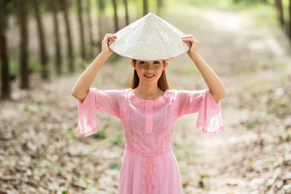 Porträt Thailändischer Mädchen Mit Dai Vietnam Traditionelle Kleidung Dai Ist — Stockfoto