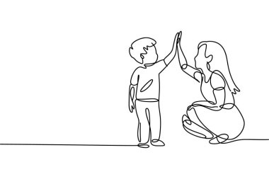 Anne sürekli çocuk yetiştirmeyi teşvik ediyor. Aile ebeveynliği çizimi.