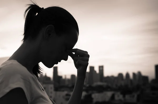 Mujer Triste Ciudad — Foto de Stock