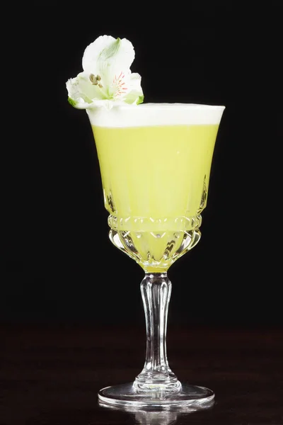 Alkol kokteyl koleksiyonu - ekşi kokteyl