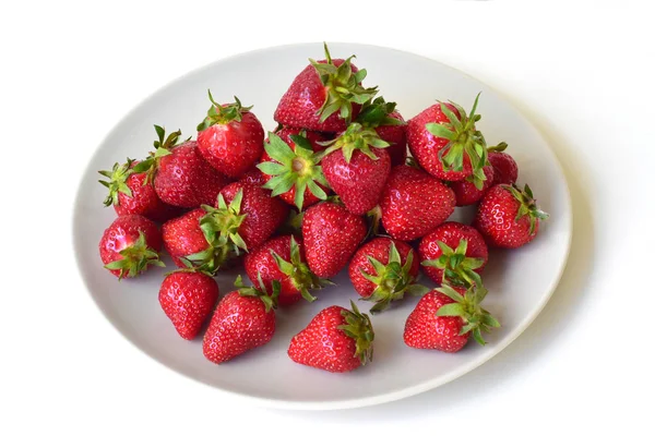 Yaz natürmort çilek ile.