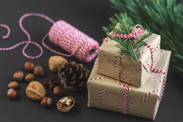 Caixas Presente Natal Decoração Natural Decoração Ano Novo Festa Conceito — Fotografia de Stock