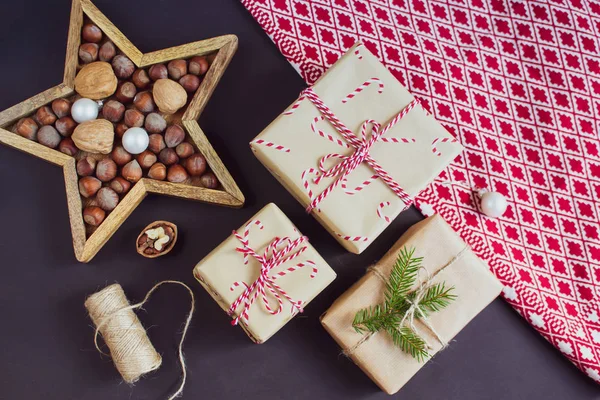 Decoración Caja Regalo Navidad Decoración Natural Año Nuevo Concepto Fiesta — Foto de Stock