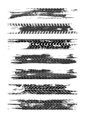 Siyah lastik parça siluet seti. Grunge lastik parça beyaz arka planda izole. Mürekkep blots ile lastik parça. Lastik parça yol sıçrama duvar kağıdı.